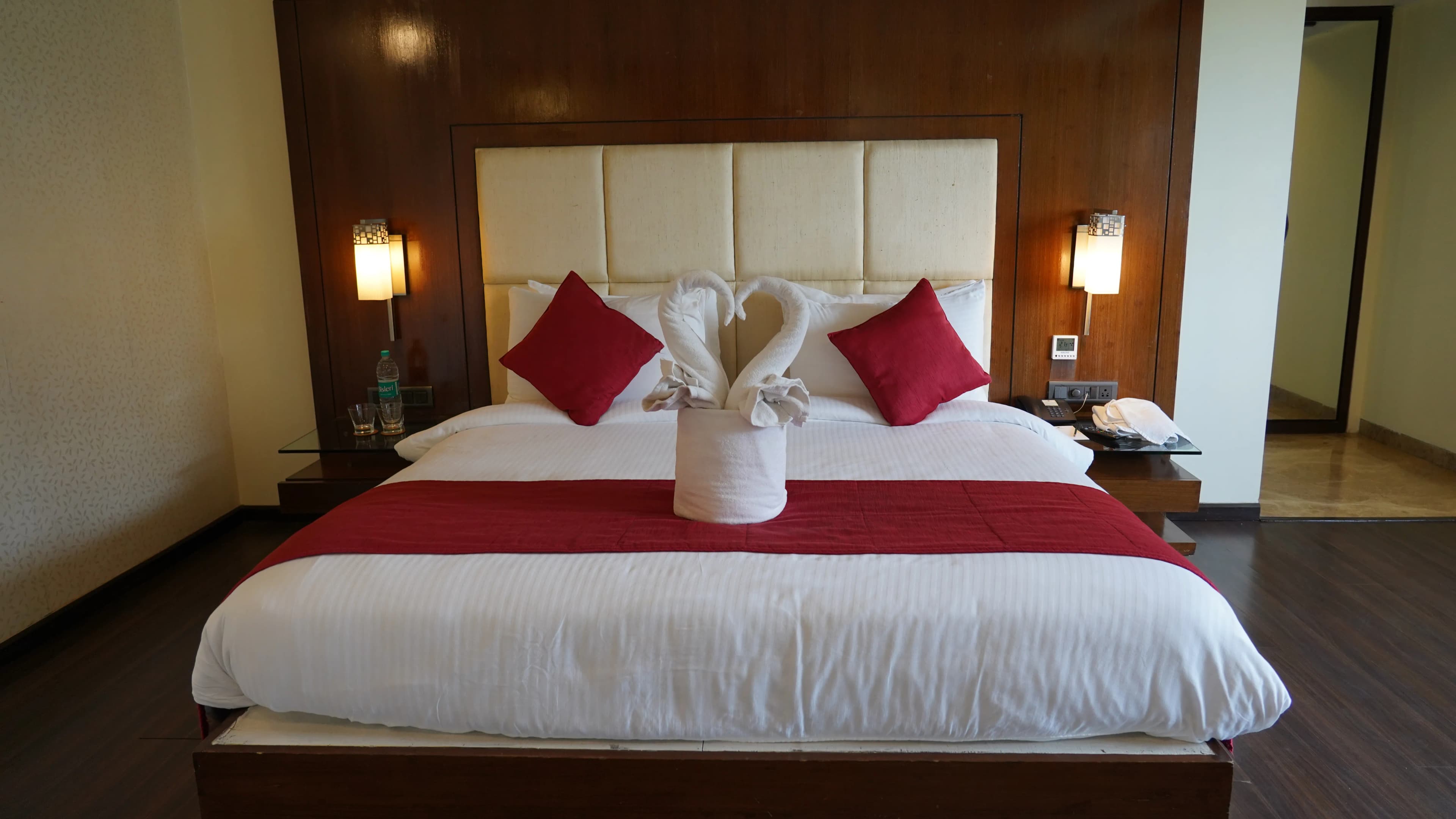 Executive Suite — photo 2