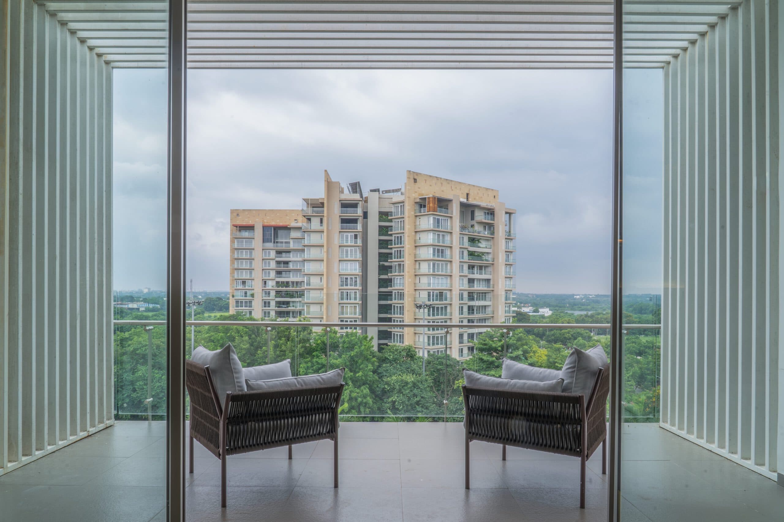 Seasons Hotel — gallery photo 4