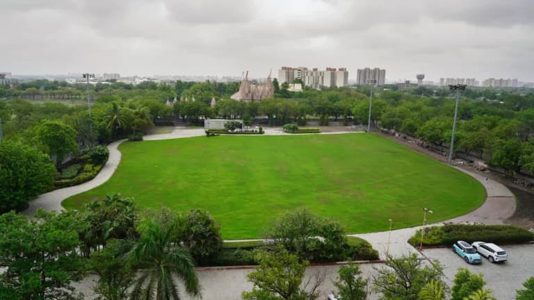 Lawn 1 - Temple View Lawn