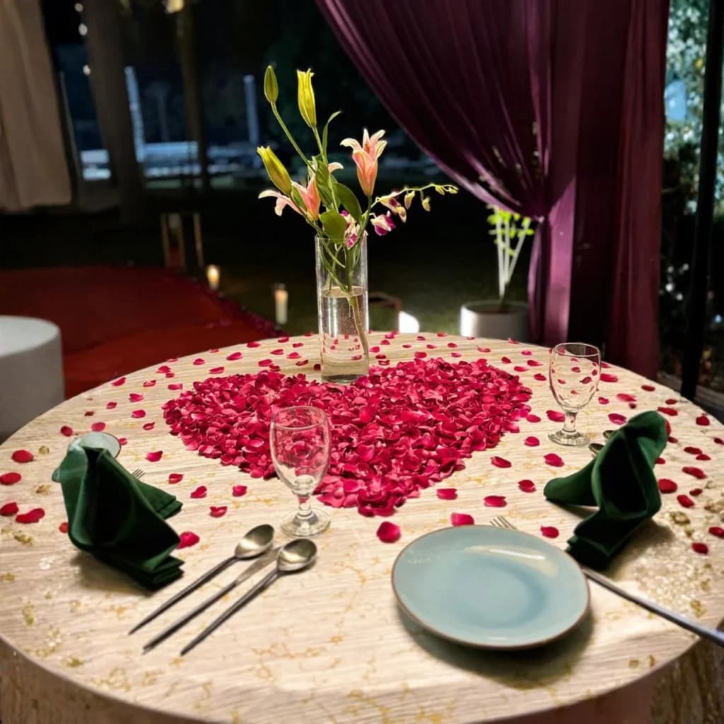 Dining Moments